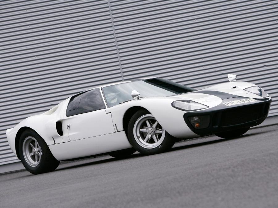  Ford GT40 (Mk I) 1966 года  (фото 29 из 37)
